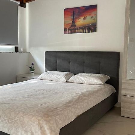 Beachfront Villa - Dasaki Ларнака Екстериор снимка